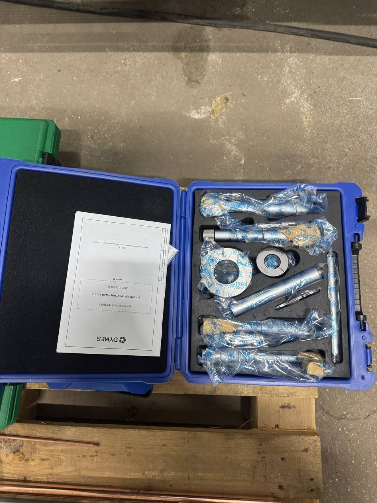 Кейс ACCUD: нутромеры, кольца калибровочные, технический паспорт